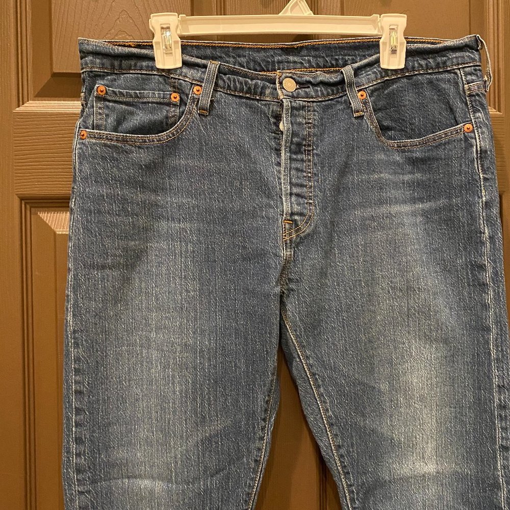 Levi's 501 Tapered Cropped Button-Fly Blue Jeans - Picture 3 of 12